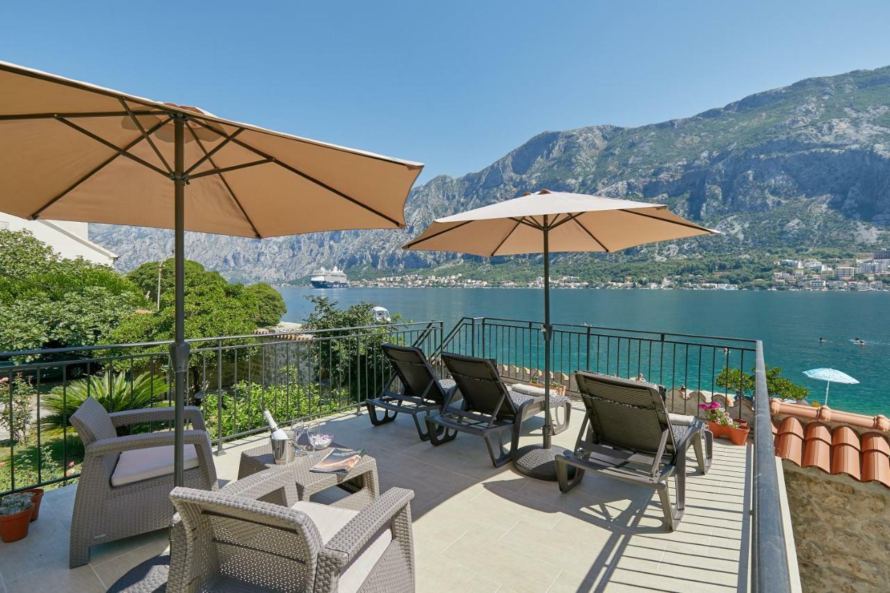 Mediterranean Holiday House & Apartments Kotor Exterior photo
